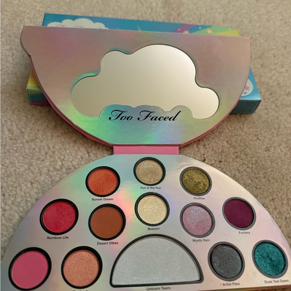 Too Faced Unicorn Rainbow Makeup Collection - Picture 3 of 5